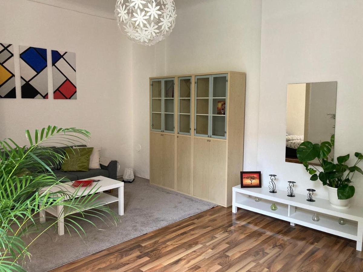 Ferienwohnung Am Schlosspark Charlottenburg Berlin Dış mekan fotoğraf
